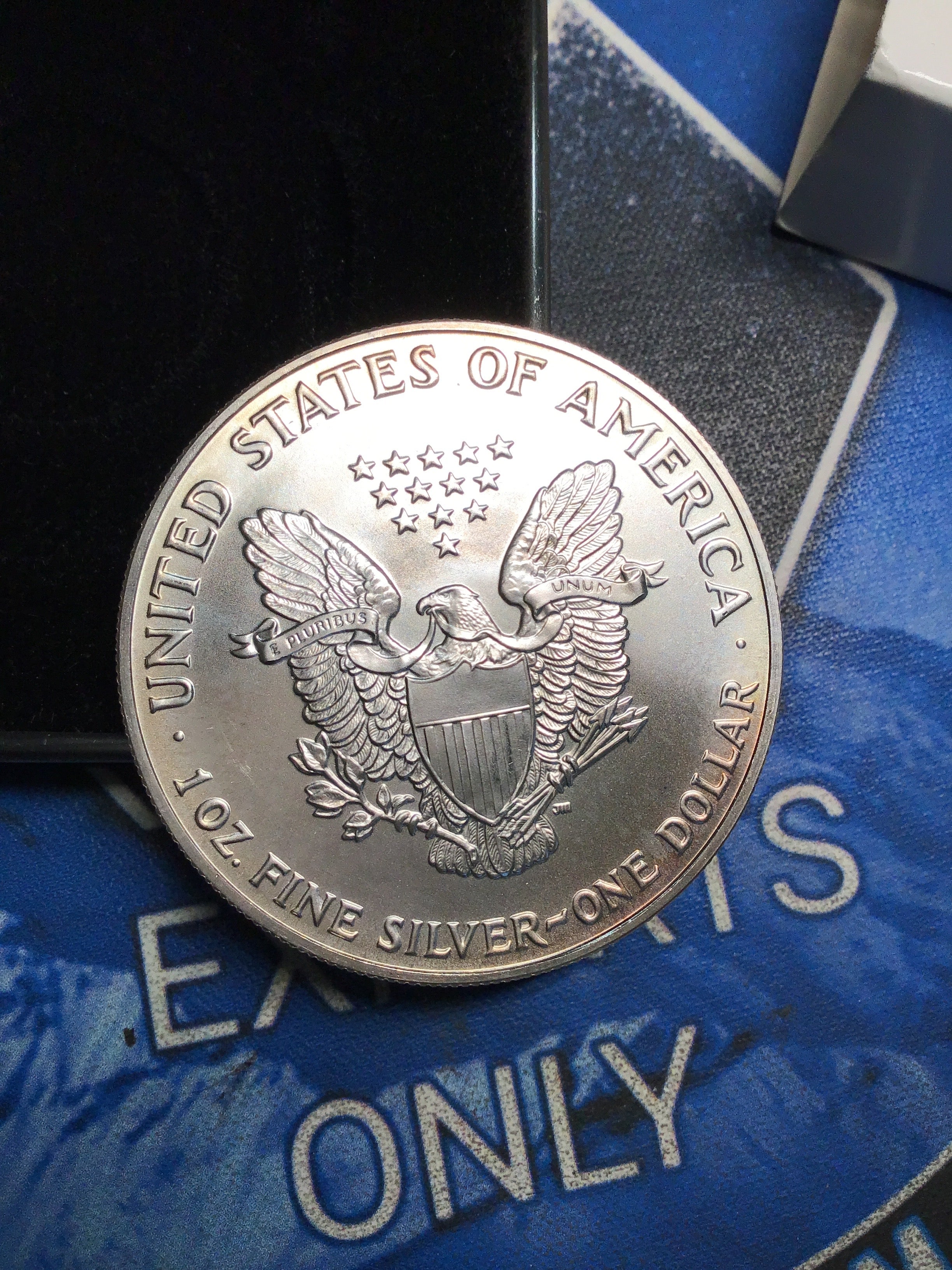 Toned 1992 American Silver Eagle- .999 Fine Silver