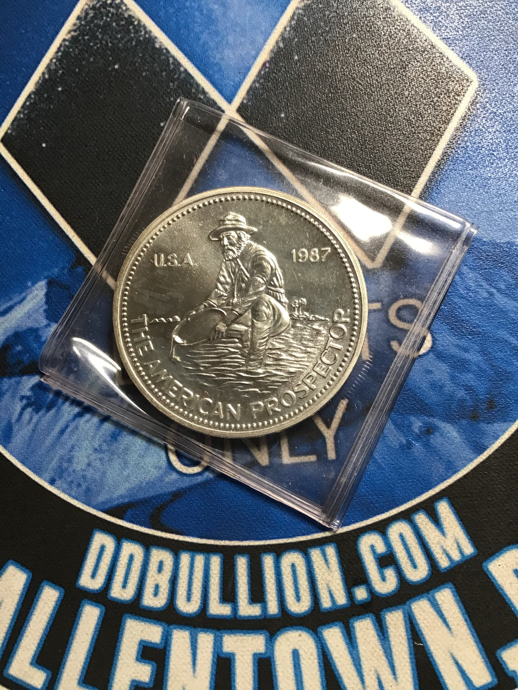 1987 Engelhard Prospector 1 oz. .999 Silver Round