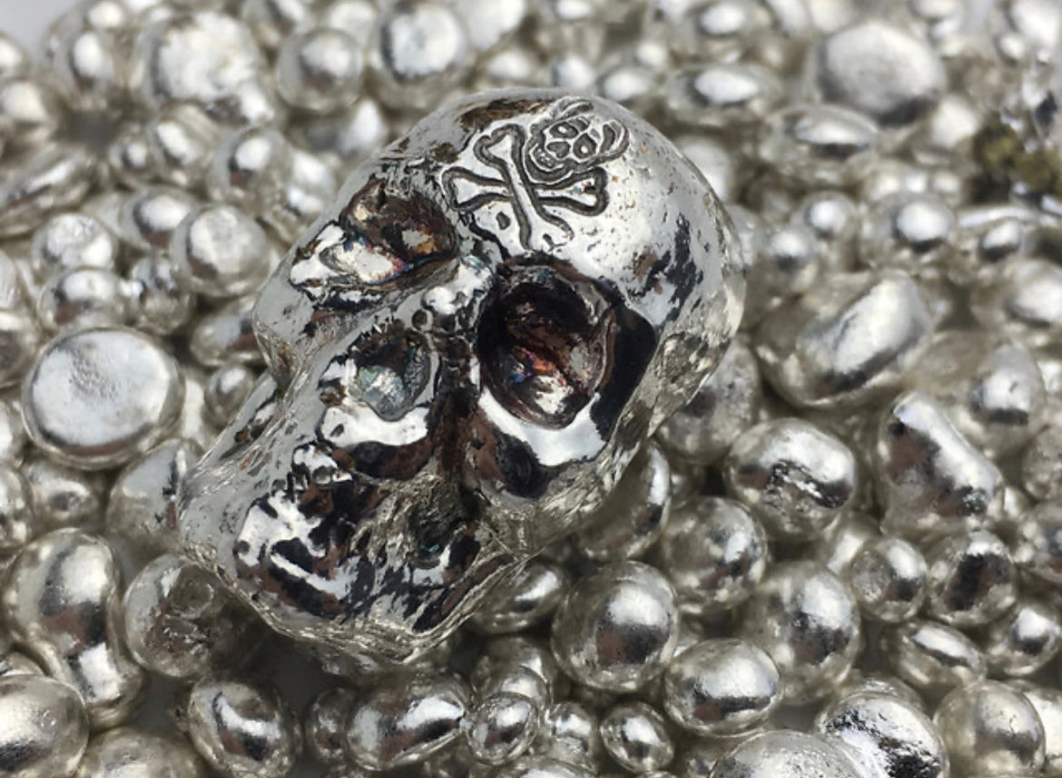 Polar Bear Pours 1 Troy Oz. Jolly Roger Privy  Skull -.999